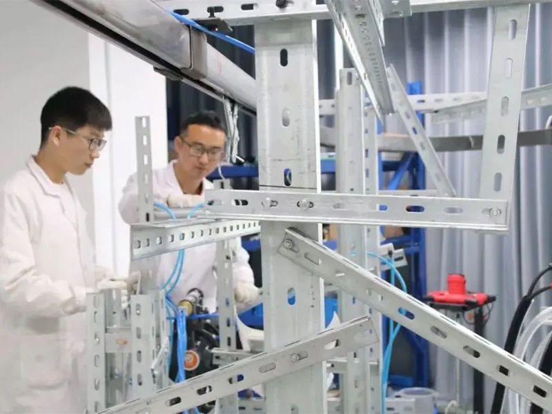 中機智能裝備創新研究院與麻豆91视频网站合作達成戰略夥伴